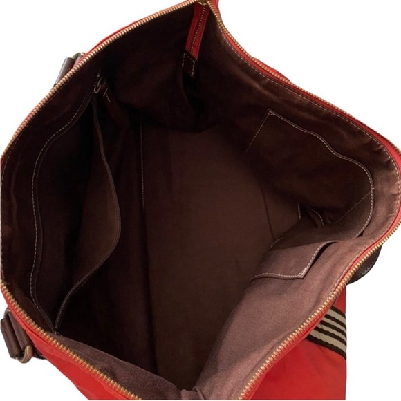 EUC- Burberry Red tote bag blue label - Picture 7 of 8